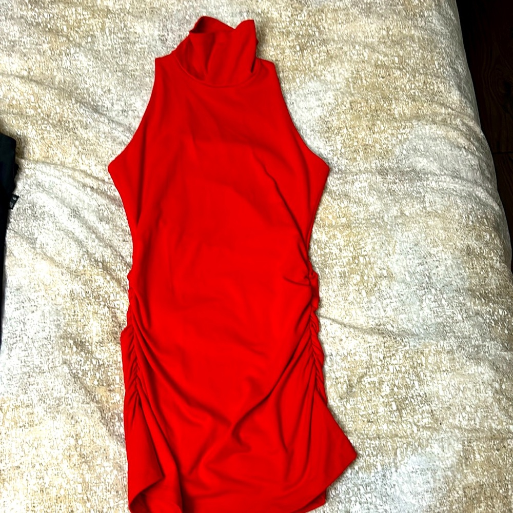 Susana Monaco red dress